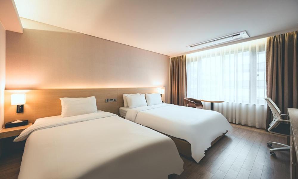 Wonju City Hotel Hyeoksin Zewnętrze zdjęcie