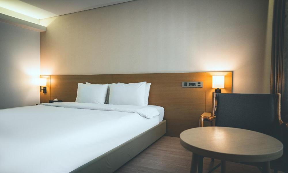 Wonju City Hotel Hyeoksin Zewnętrze zdjęcie